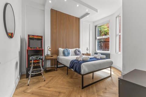 Bed, Game Room, Bedroom