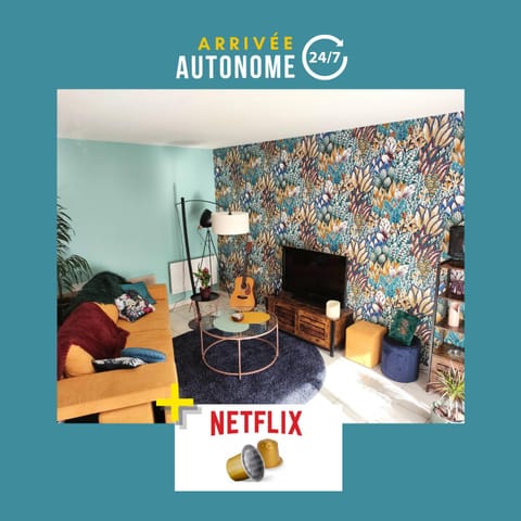 Balcony/Terrace, Living room, Autumn, pet friendly, pet friendly