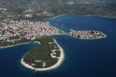 Bird's eye view, Sea view