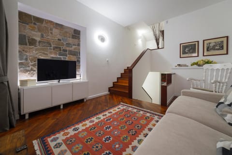 Living room, Seating area, Evening entertainment