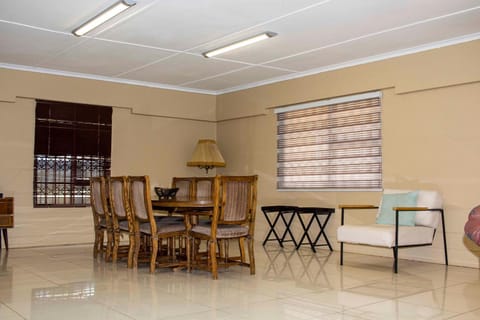 Dining area, Diving