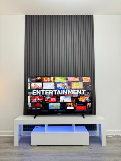 Spanish City View 1, Stylish Sea Front Apartment Free Onsite Parking Apartment in Whitley Bay