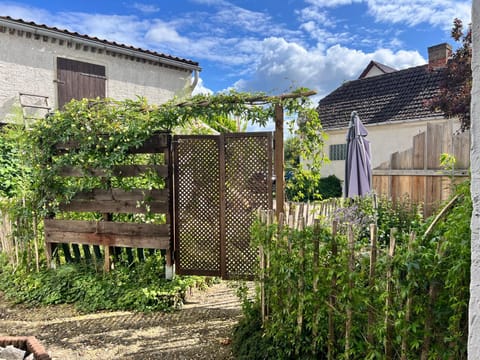 Patio, View (from property/room), Inner courtyard view