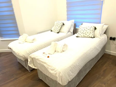 Buckinghamshire Elegant Studio Apartment in Aylesbury