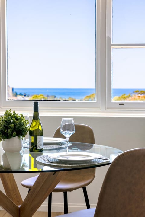 Dining area, Sea view