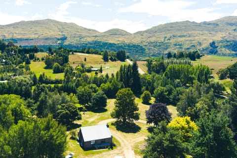 Nearby landmark, Natural landscape, Mountain view