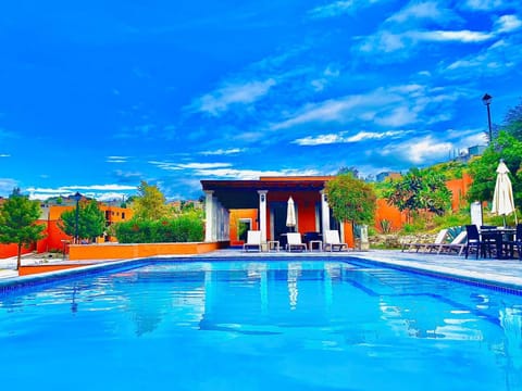 Balcony/Terrace, Swimming pool