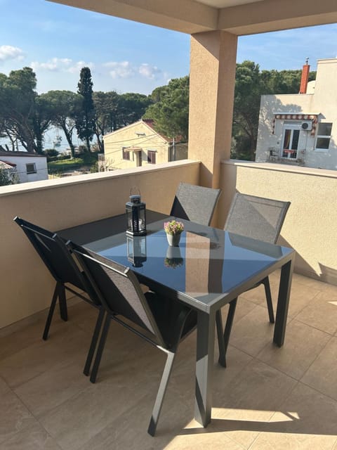 Day, Balcony/Terrace