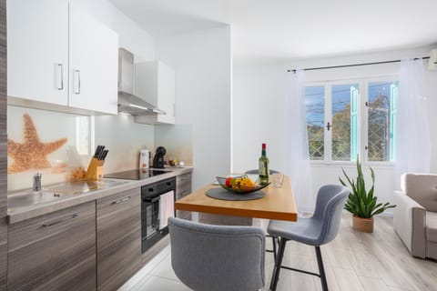 Living room, kitchen