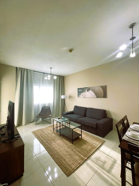 Marbella Holiday Homes - Al Nahda Apartment in Al Sharjah