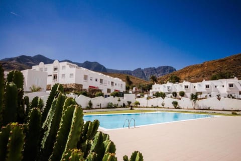 Property building, Day, Natural landscape, Mountain view, Swimming pool, Swimming pool