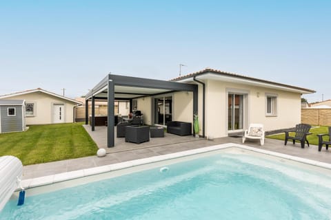 Property building, Living room, Swimming pool