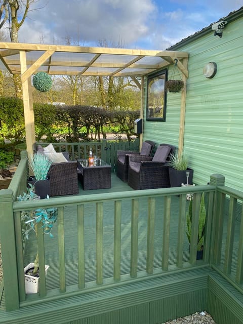 Patio, Garden, View (from property/room), Balcony/Terrace, Seating area