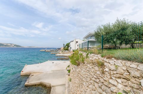 Facade/entrance, Beach