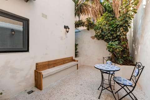Garden, View (from property/room), Balcony/Terrace, Seating area