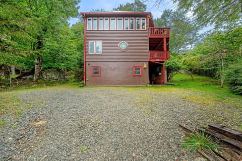 Ski In~Ski Out Beech Haven House in Beech Mountain