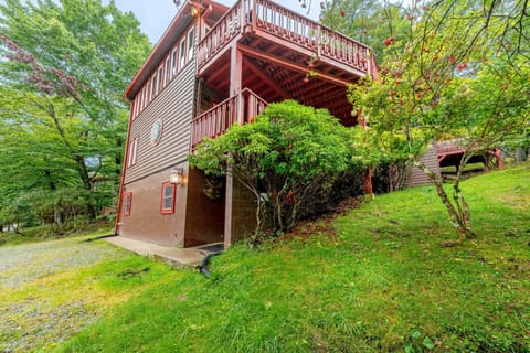 Ski In~Ski Out Beech Haven House in Beech Mountain