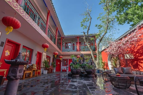 Property building, Patio, Day