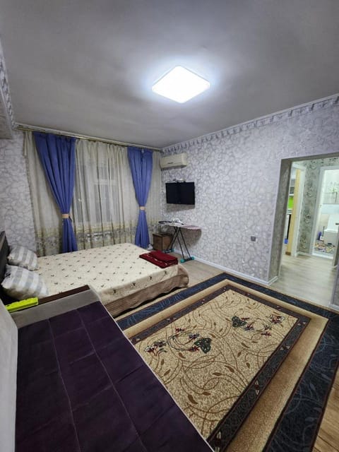 Bed, Living room, Bedroom
