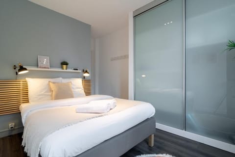 Tourcoing near the station Apartment in Flanders