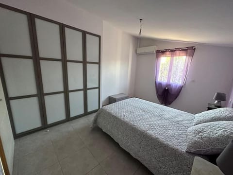 La maison lumineuse de Bernis House in Nimes