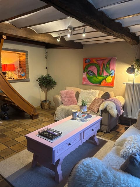 La Petite maison House in Wallonia, Belgium