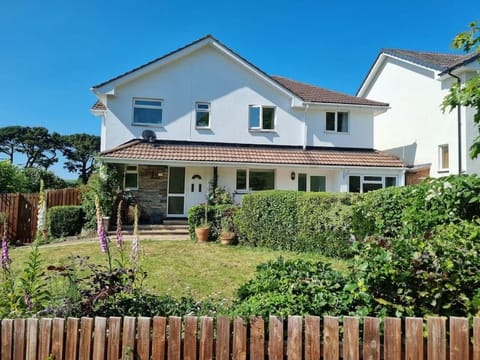 Elgar Escape Apartment in Barnstaple