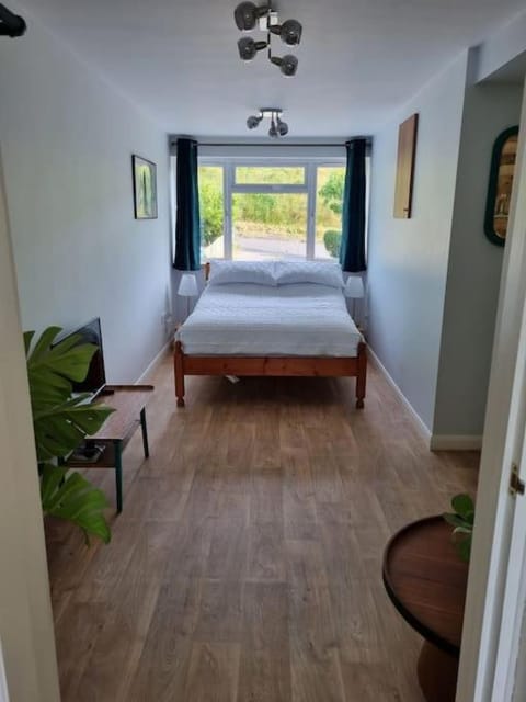 Elgar Escape Apartment in Barnstaple