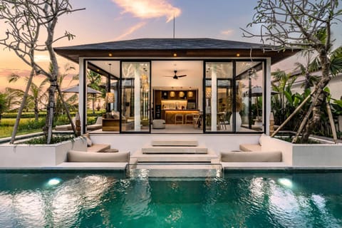 Property building, Seating area, Pool view, Swimming pool