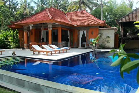 Property building, Day, Garden, Balcony/Terrace, Garden view, Pool view, Swimming pool, sunbed