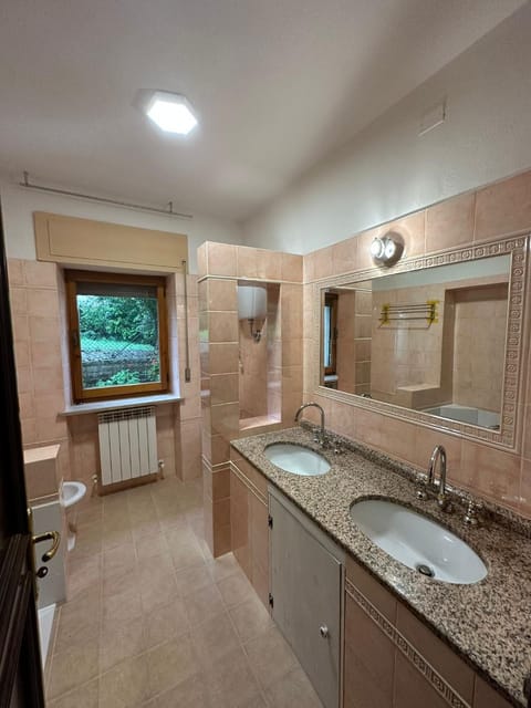 House gallery Bed and Breakfast in Perugia