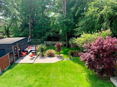 Garden, Garden view