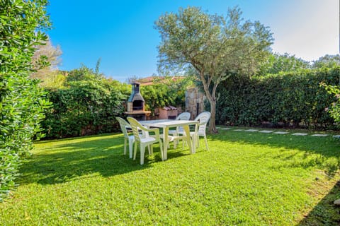 Rattali 2 Villa in San Teodoro