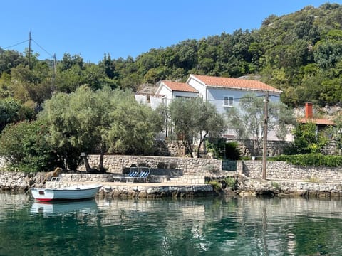 Property building, Day, Natural landscape, Sea view