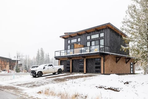 Property building, Winter