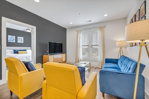 Nashville Cowgirl by Barclé House in East Nashville