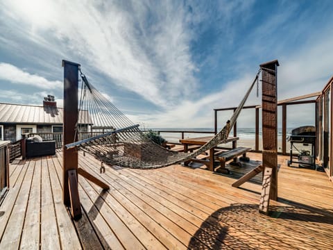 Sea-ing Clearly-MCA#876 House in Manzanita