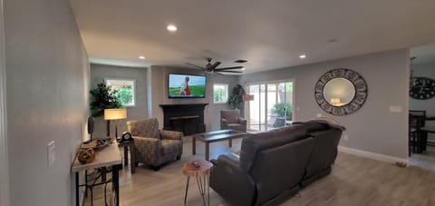 Updated, Enclosed Patio, Corner Lot, Bike Trail House in McCormick Ranch