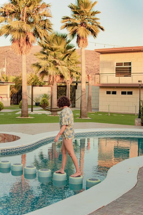 Swimming pool