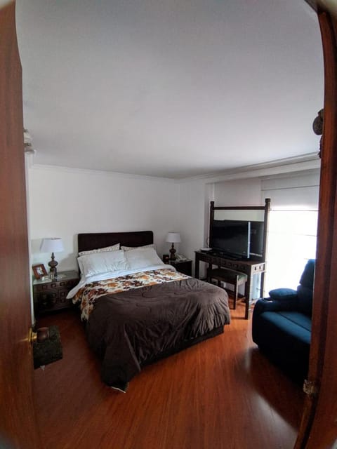 TV and multimedia, Photo of the whole room