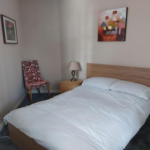 Crossways Cottage Quirky 2 bedroom cottage in Damdale, Central Peebles House in England