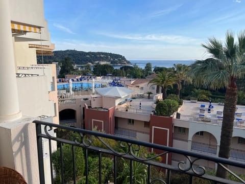 Pool , 150m to beach, seaview Apartment in Villefranche-sur-Mer