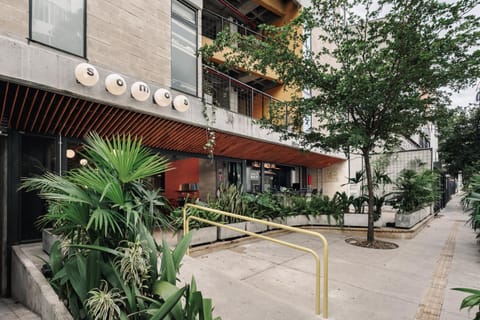 Property building, Facade/entrance, Street view