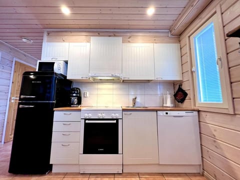 Coffee/tea facilities, Kitchen or kitchenette, dishwasher, minibar, pet friendly