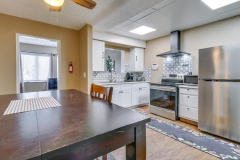 Convenient Dayton Vacation Rental Near Downtown! Apartment in Dayton