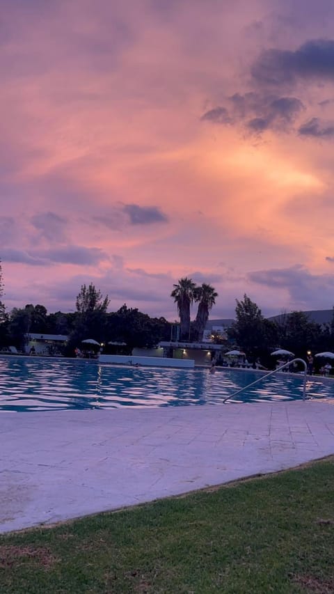 Pool view, Swimming pool, Sunset