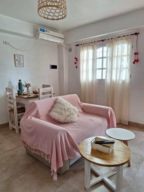 Living room, Seating area, Dining area, air conditioner