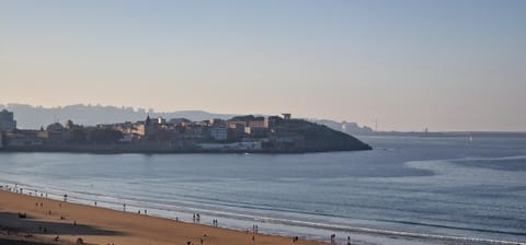 Nearby landmark, Day, Beach, Sea view