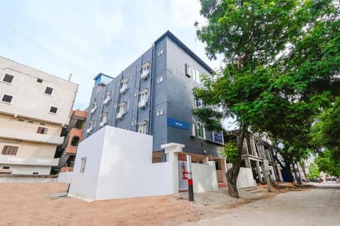 Property building, Facade/entrance