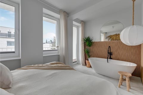 Balcony/Terrace, Photo of the whole room, Decorative detail, Bedroom, Area and facilities, Bath